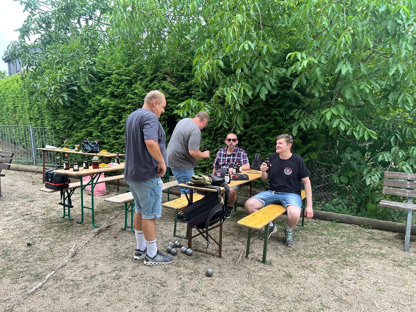 Vereinsleben auf unserem Bouleplatz in Groß-Zimmern